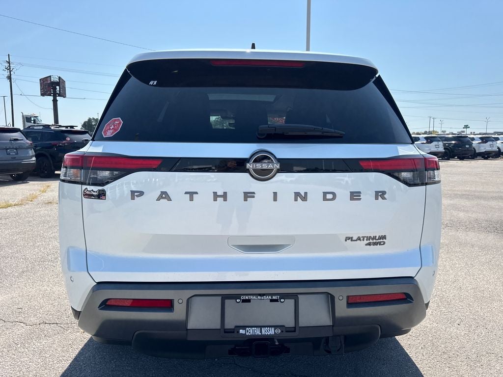 2026 Nissan Pathfinder Platinum