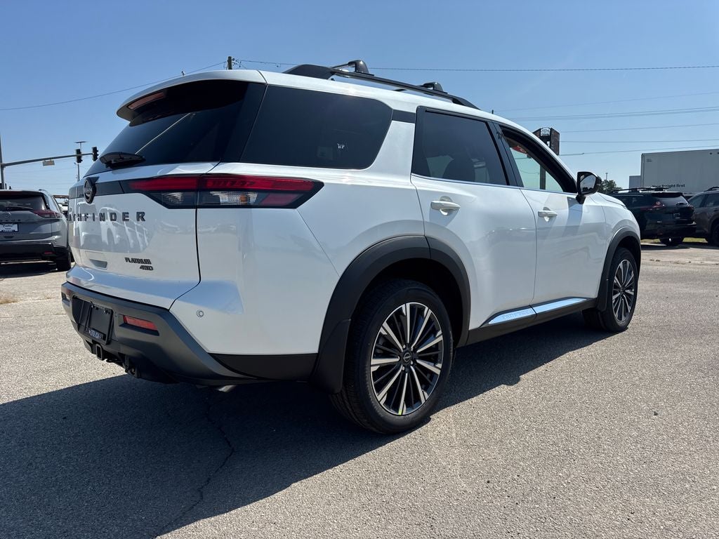 2026 Nissan Pathfinder Platinum