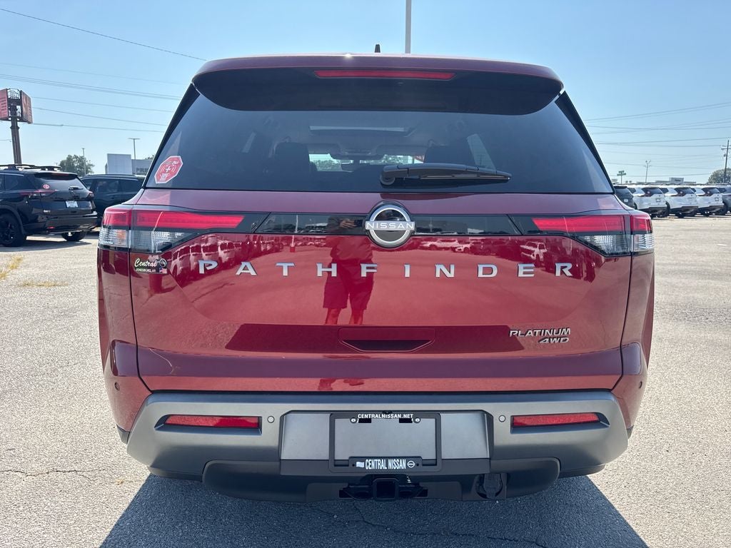 2026 Nissan Pathfinder Platinum