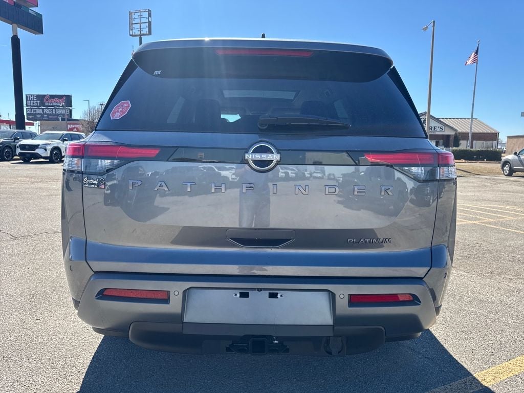 2026 Nissan Pathfinder Platinum