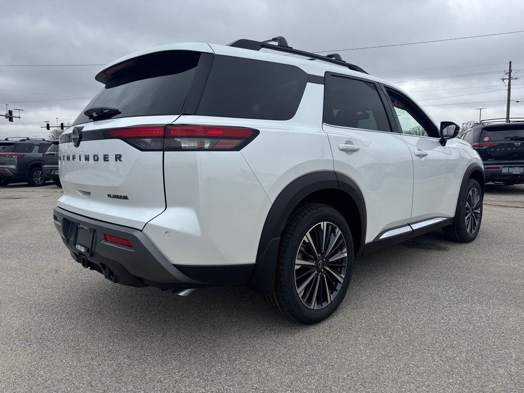 2026 Nissan Pathfinder Platinum
