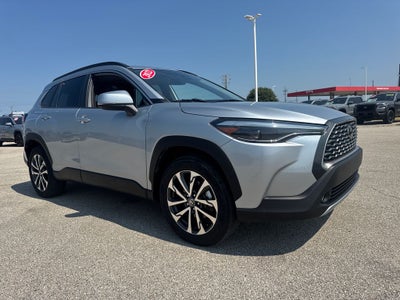 2022 Toyota Corolla Cross XLE