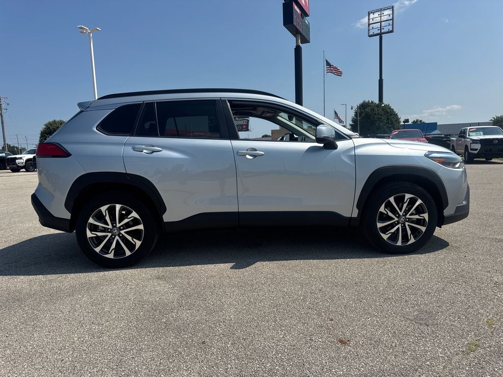 2022 Toyota Corolla Cross XLE