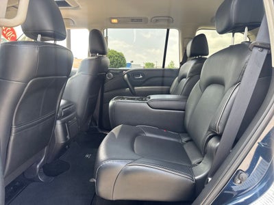 2024 INFINITI QX80 LUXE