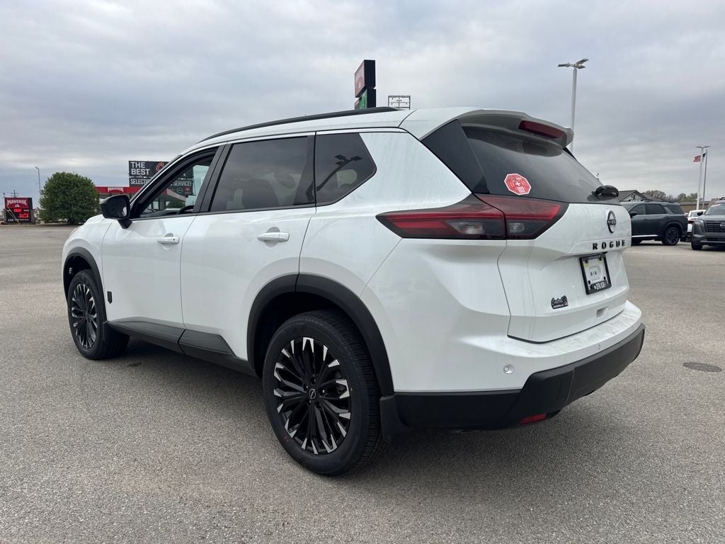 2026 Nissan Rogue Dark Armor™