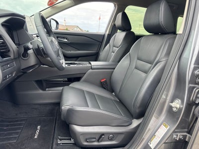 2025 Nissan Rogue SL