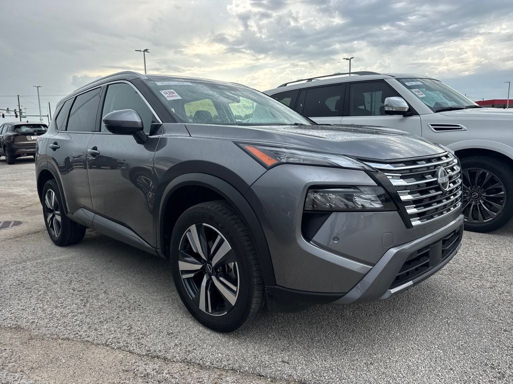 2025 Nissan Rogue SL