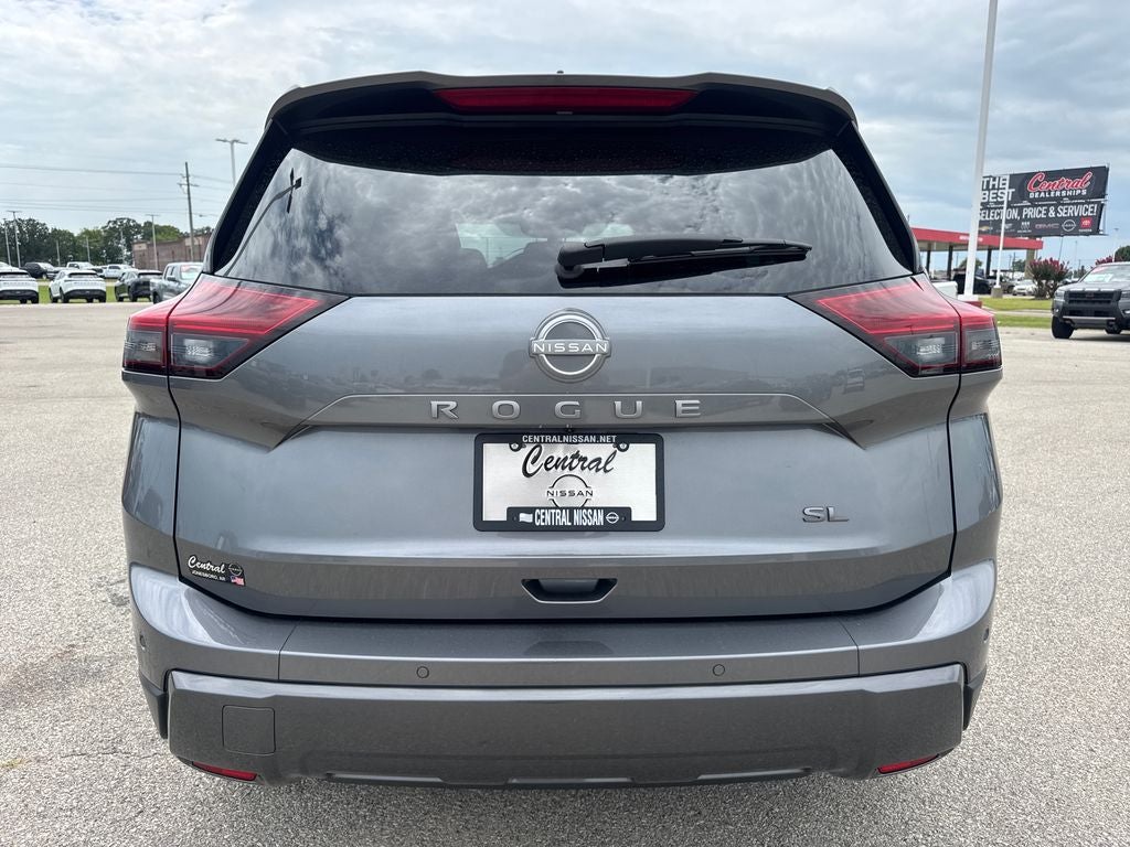 2025 Nissan Rogue SL