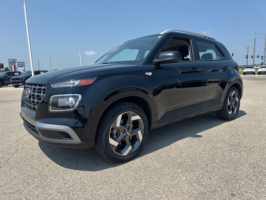 Used 2024 Hyundai Venue SEL with VIN KMHRC8A35RU289139 for sale in Jonesboro, AR