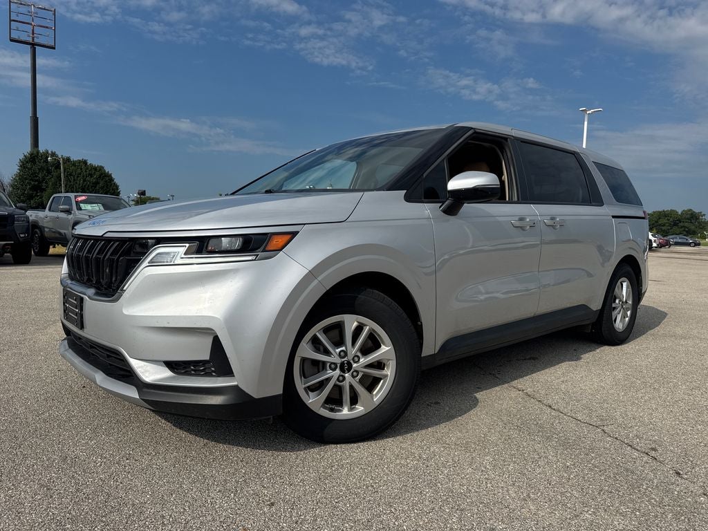 2023 Kia Carnival LX Seat Package