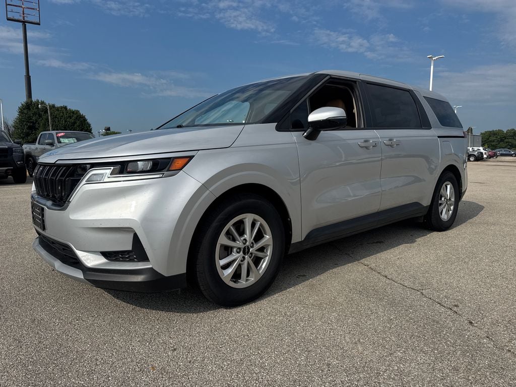 2023 Kia Carnival LX Seat Package