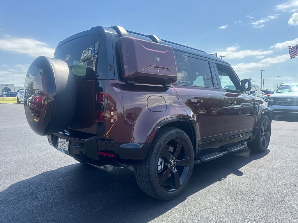 2025 Land Rover Defender 110 Sedona Red