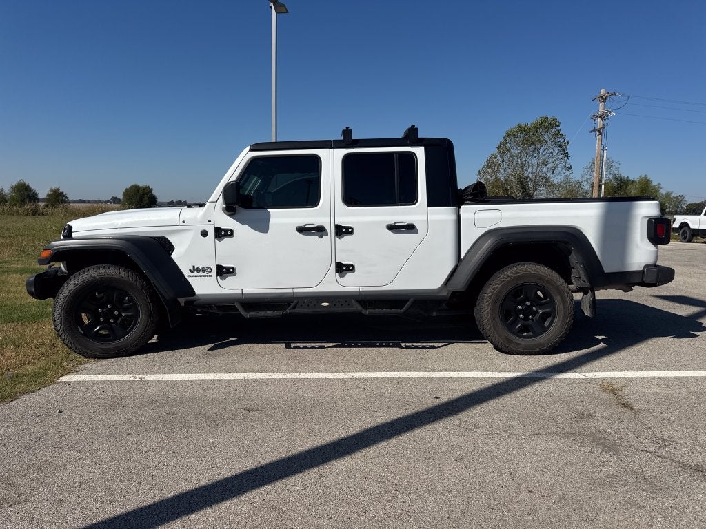 2023 Jeep Gladiator Sport