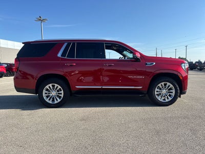 2022 GMC Yukon SLT